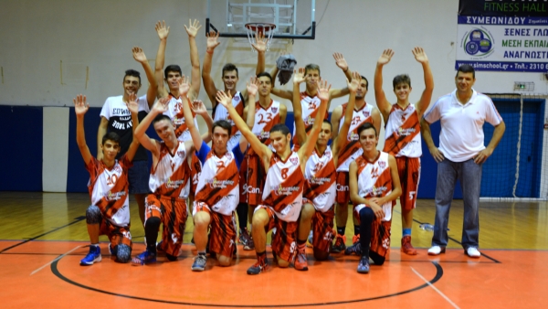 &Mu;&epsilon; &tau;&omicron; &delta;&epsilon;&xi;ί &omicron;&iota; έ&phi;&eta;&beta;&omicron;&iota;