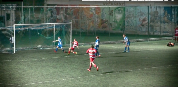 &Mu;ό&nu;&omicron; &tau;&omicron;&upsilon;&sigmaf; "&alpha;&pi;ό &pi;ά&nu;&omega;"